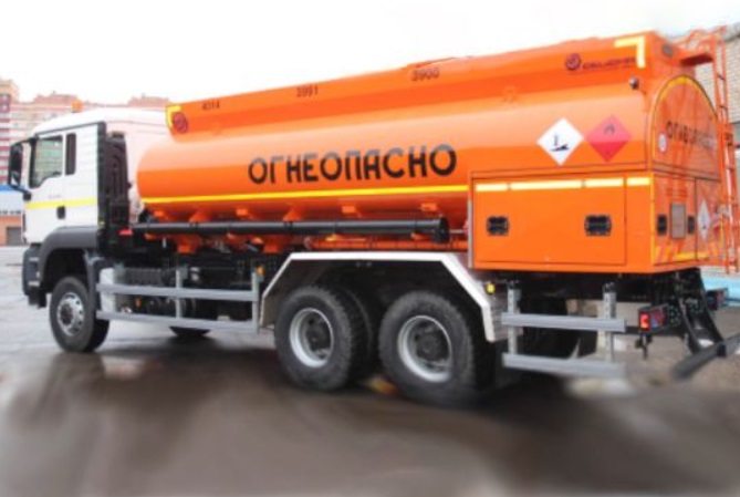 Автотопливозаправщик SITRAK C7H